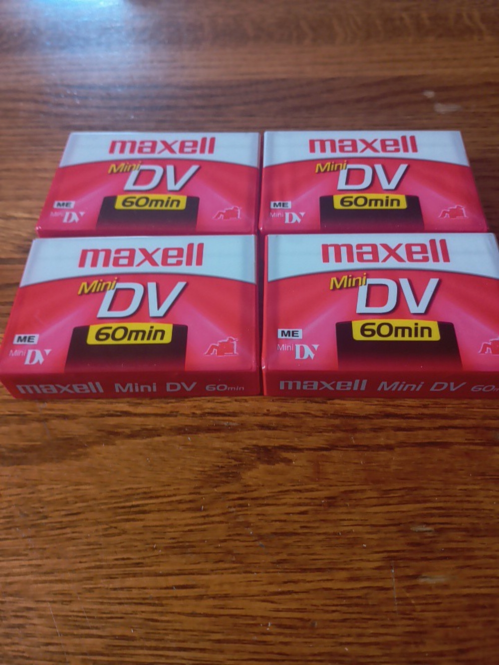 Maxell MiniDV 60min Mini DV Cassette Pack - Red